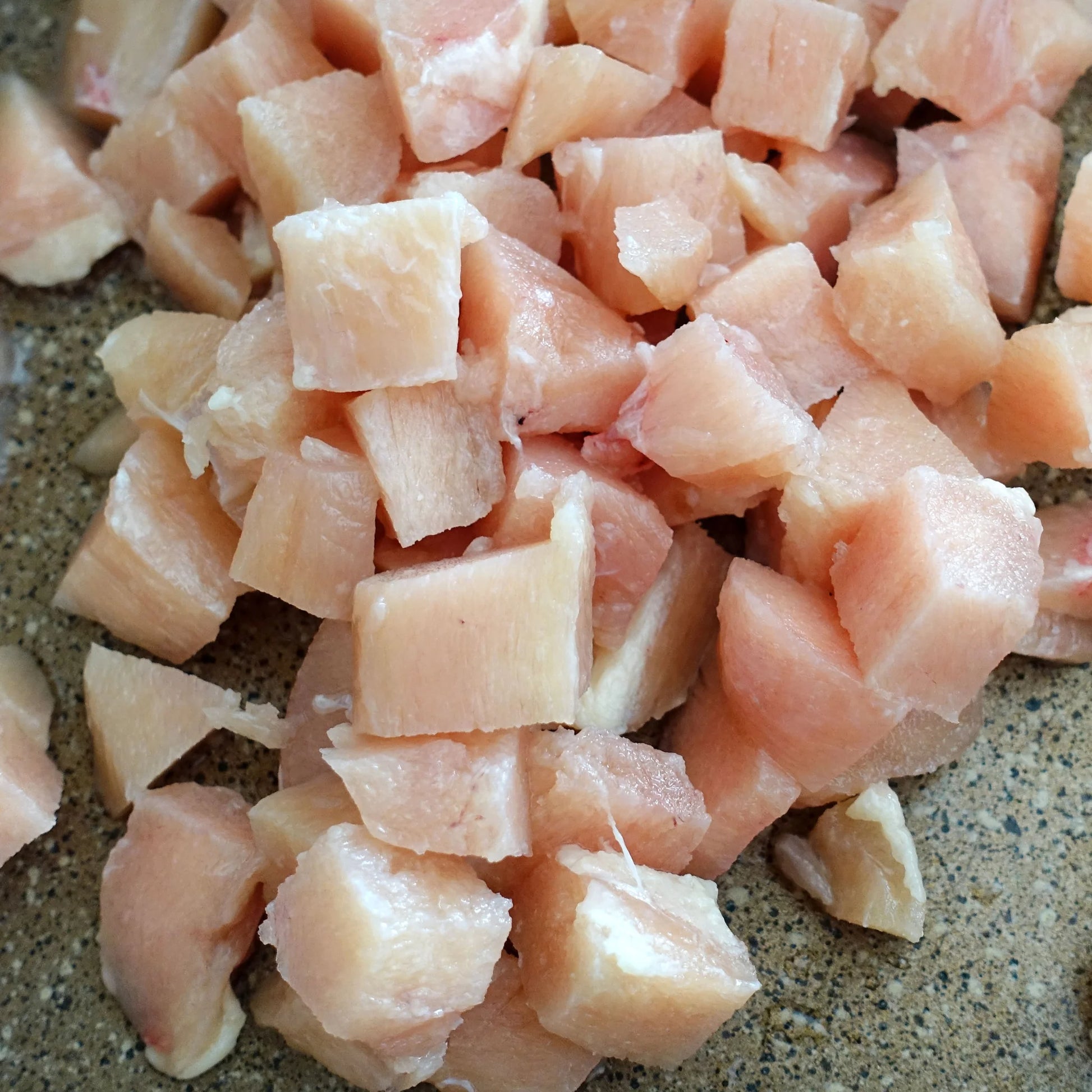 Diced Chicken Breast - Halal (1cm dice) | 1kg | PF-096265-WW-091220