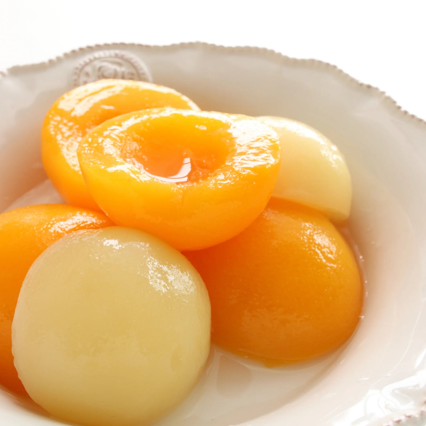 Apricot Halves In Syrup | 825g | PF-096493-WW-063946