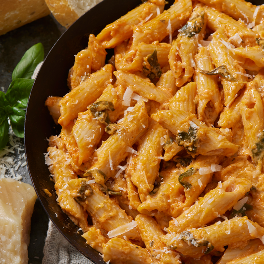 Creamy Sundried Tomato & Garlic Pasta Bake Sauce
